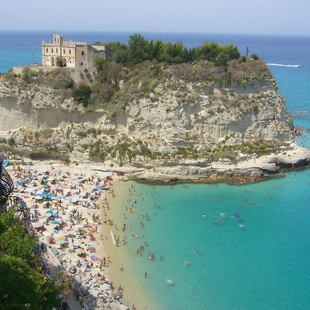 Hotel Virgilio Tropea Esterno foto