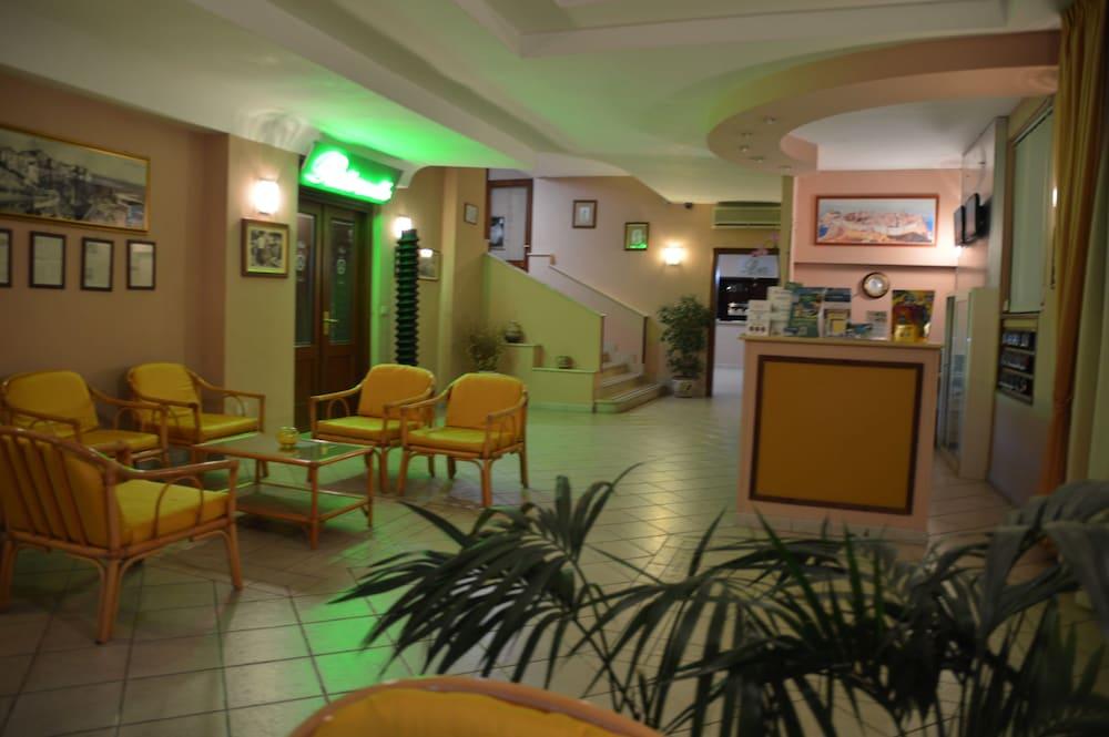 Hotel Virgilio Tropea Esterno foto
