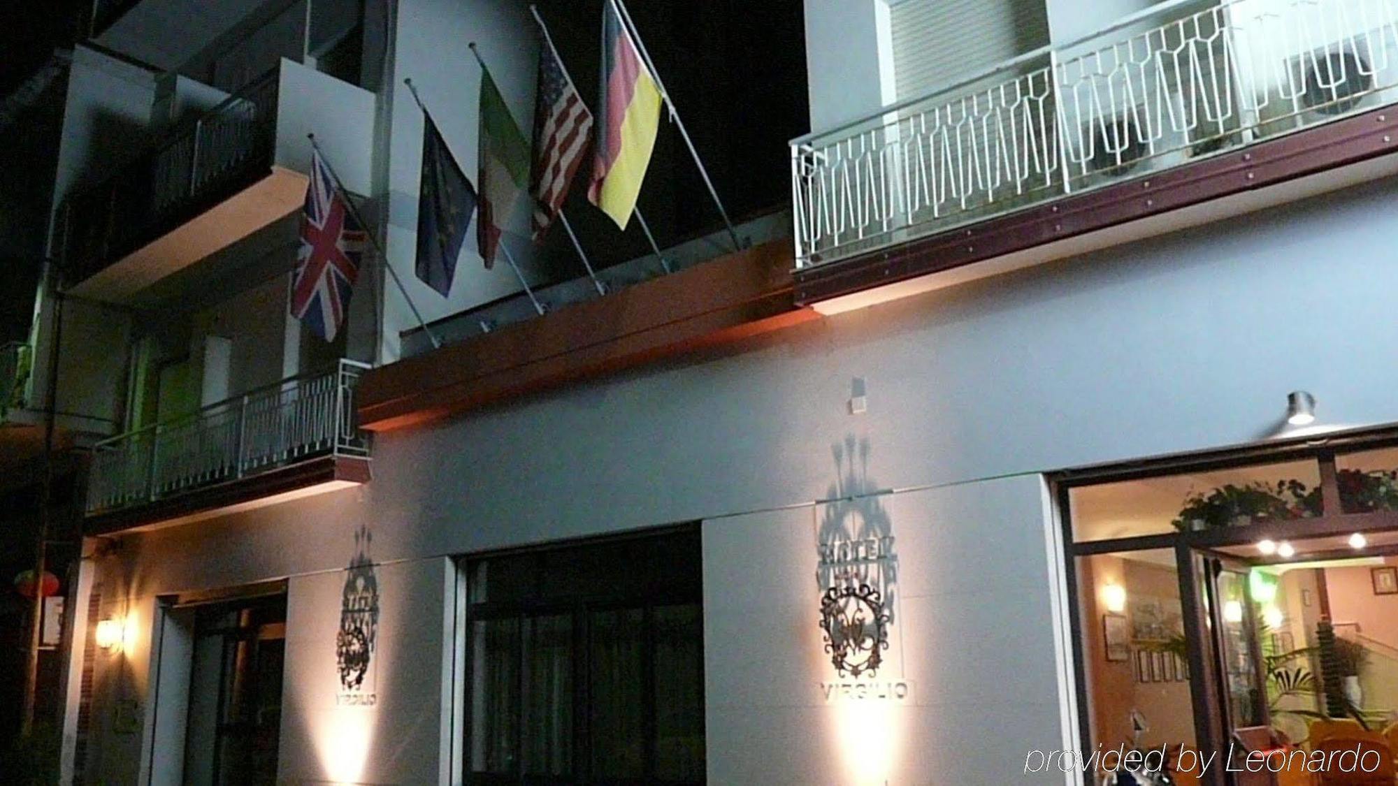Hotel Virgilio Tropea Esterno foto