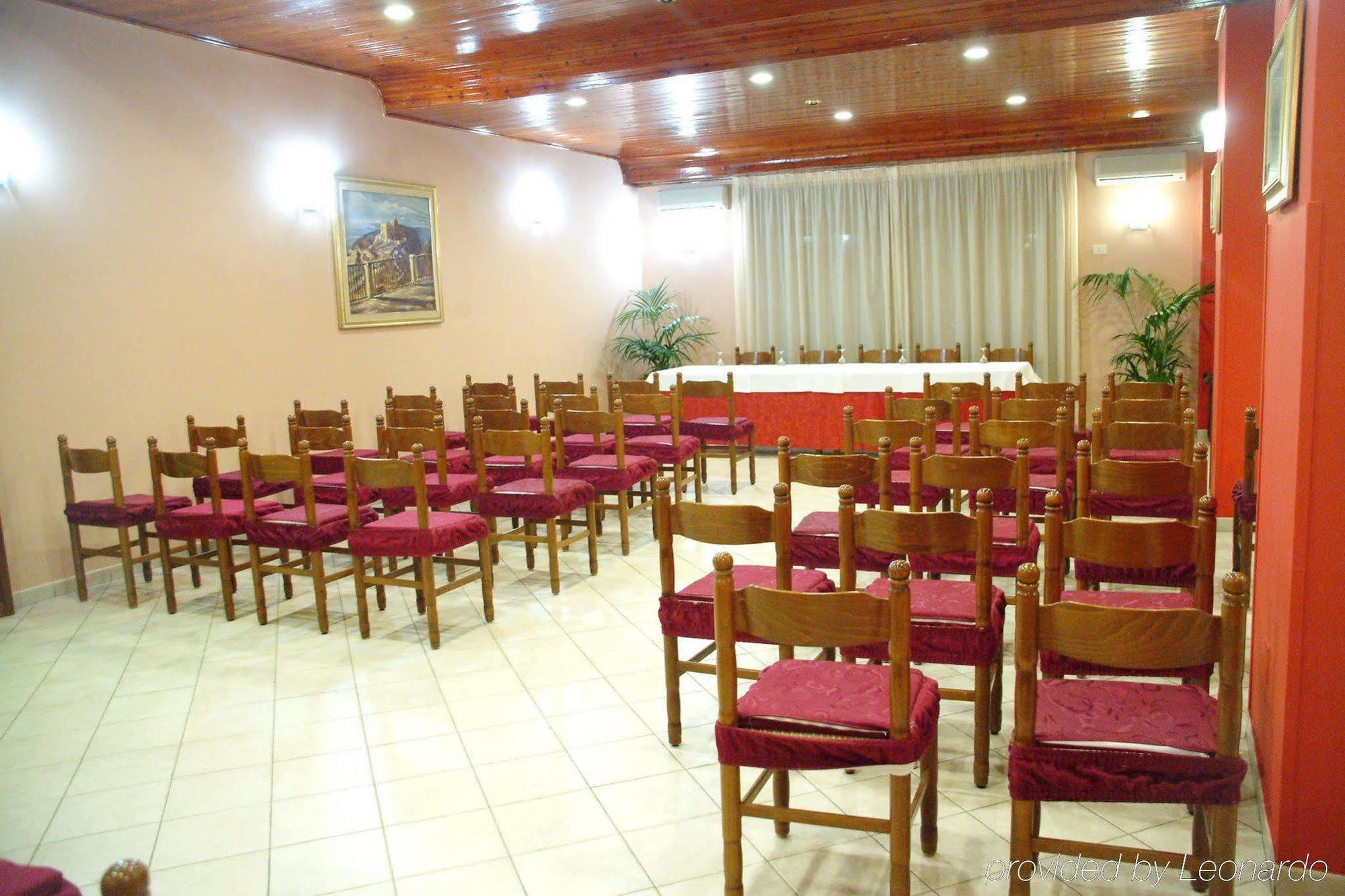 Hotel Virgilio Tropea Affari foto