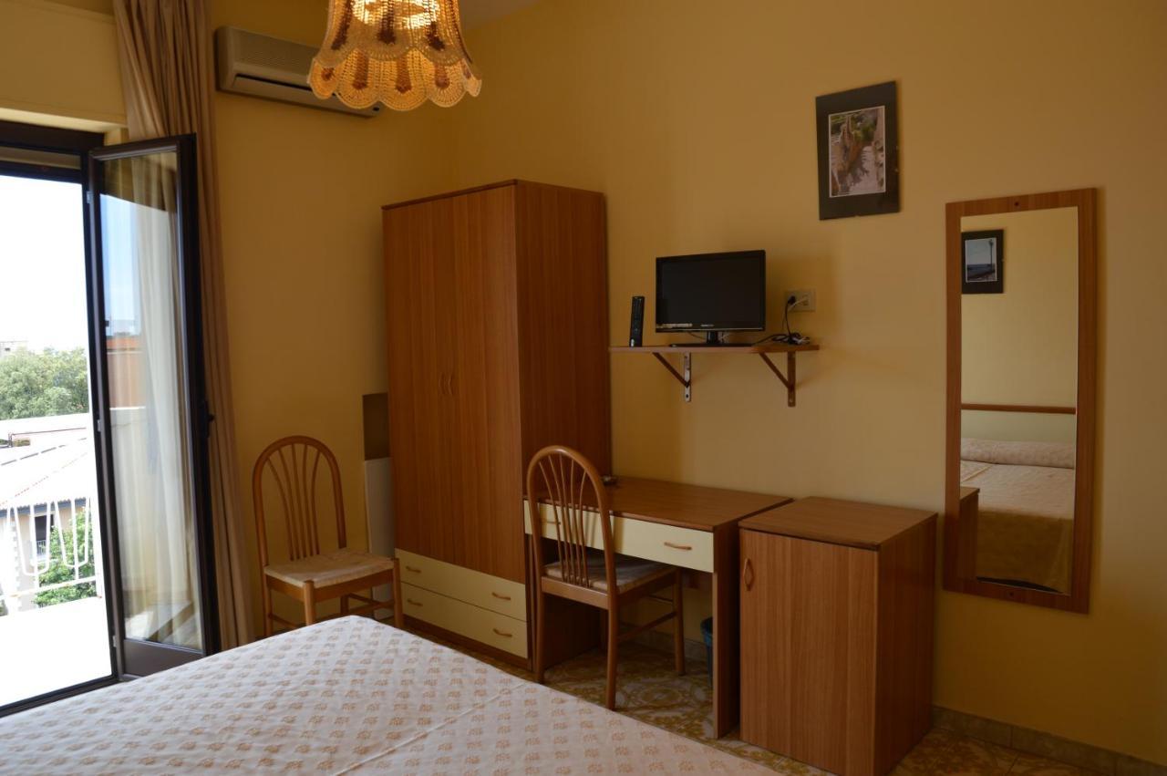 Hotel Virgilio Tropea Esterno foto