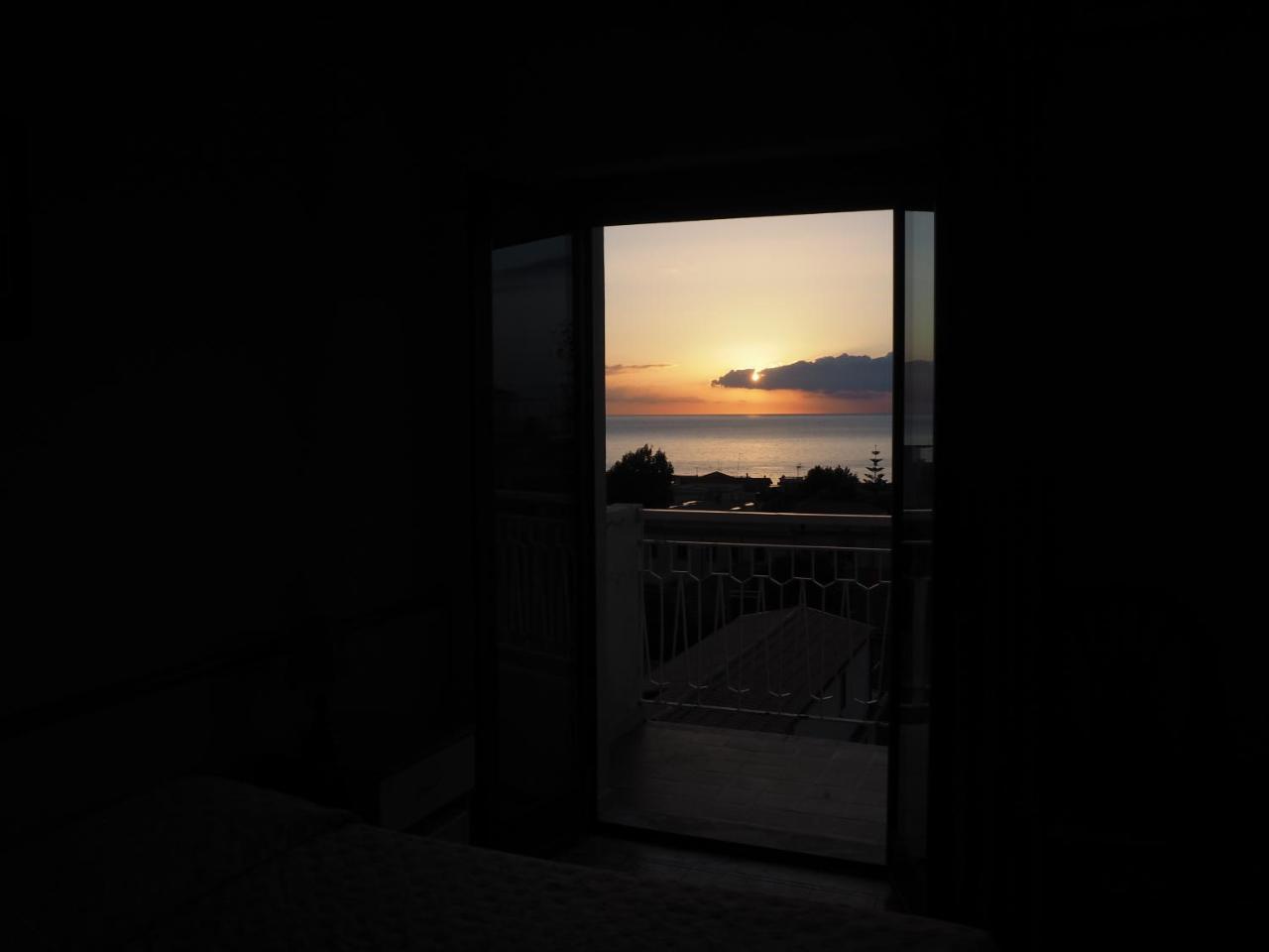 Hotel Virgilio Tropea Esterno foto